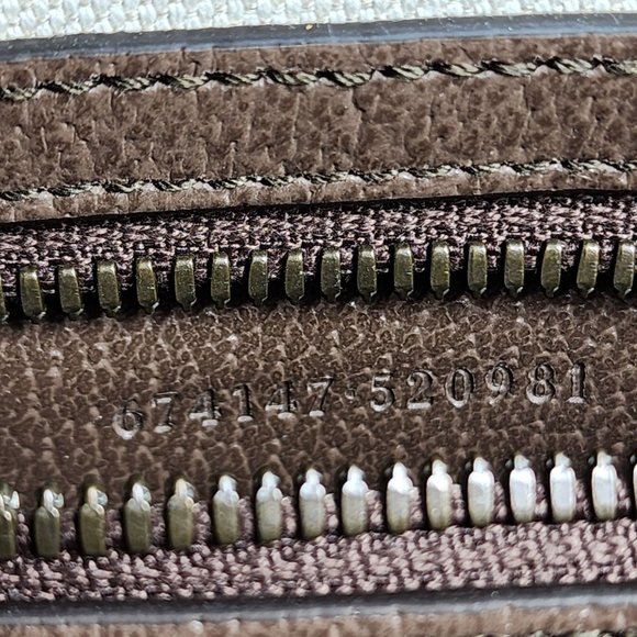 Backpack - Picture 4 of 16